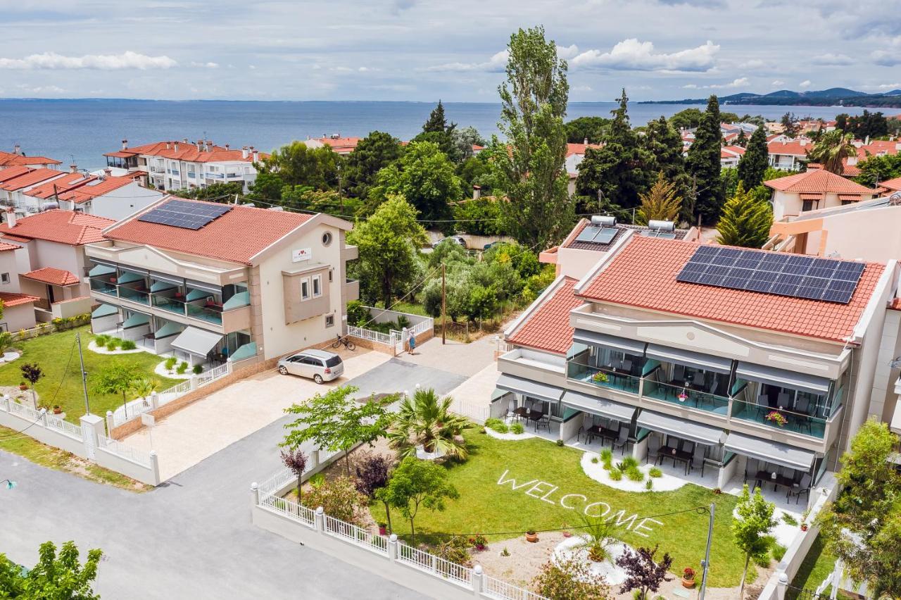 Dream Boutique Apartments Nikiti  Eksteriør billede