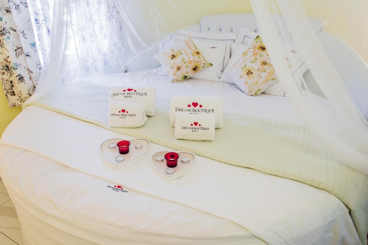 Dream Boutique Apartments Nikiti  Eksteriør billede