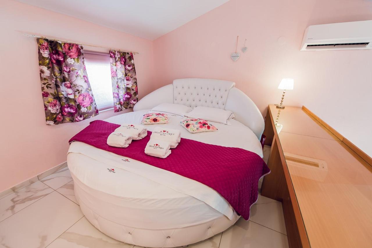 Dream Boutique Apartments Nikiti  Eksteriør billede