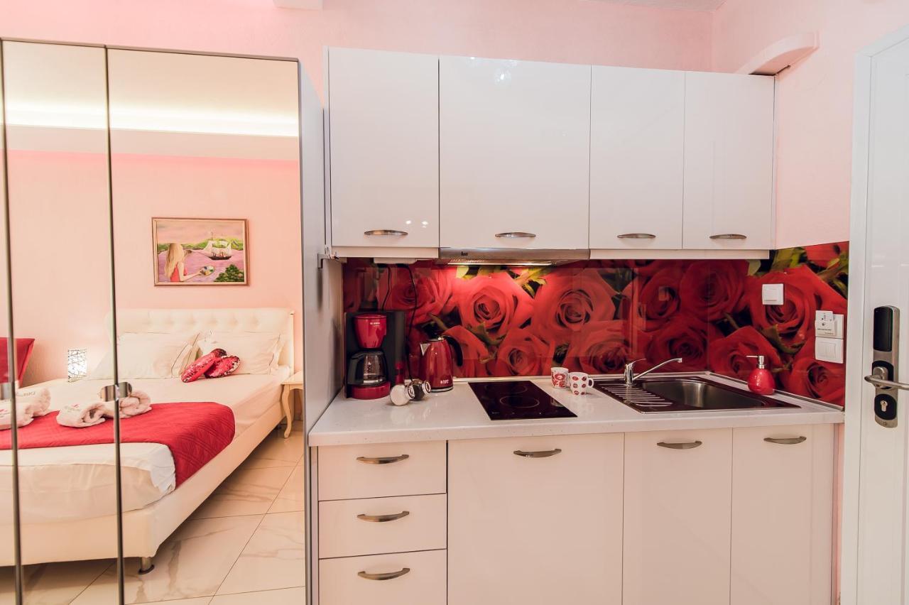 Dream Boutique Apartments Nikiti  Eksteriør billede